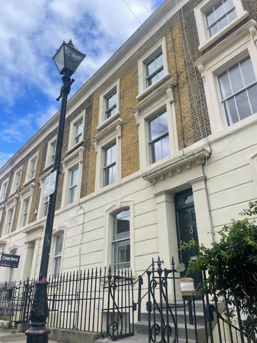 Beautiful London Victorian House, Sleeps 12 Villa Buitenkant foto